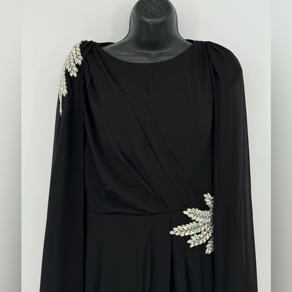 NWOT Elegant Black Evening Gown Rhinestones Cape Sleeves Size Small - Picture 4 of 17